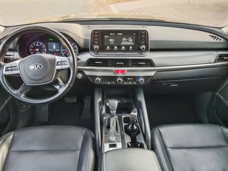 2020 Kia Telluride in Dubai