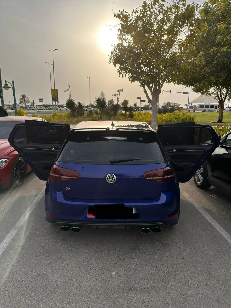 2016 فولجس فاجن جولف in Dubai