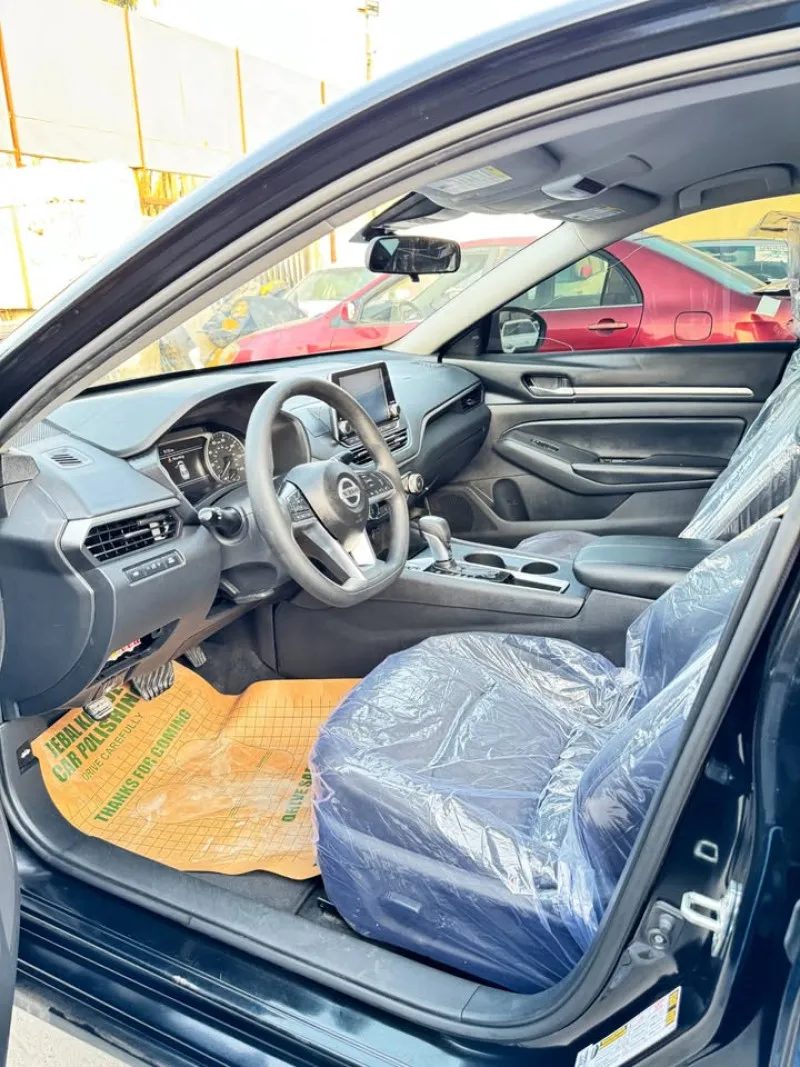 2022 Nissan Altima in Dubai