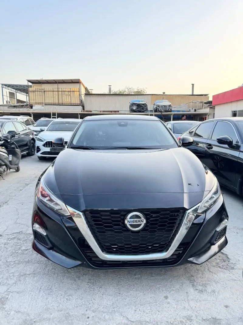 2022 Nissan Altima in Dubai