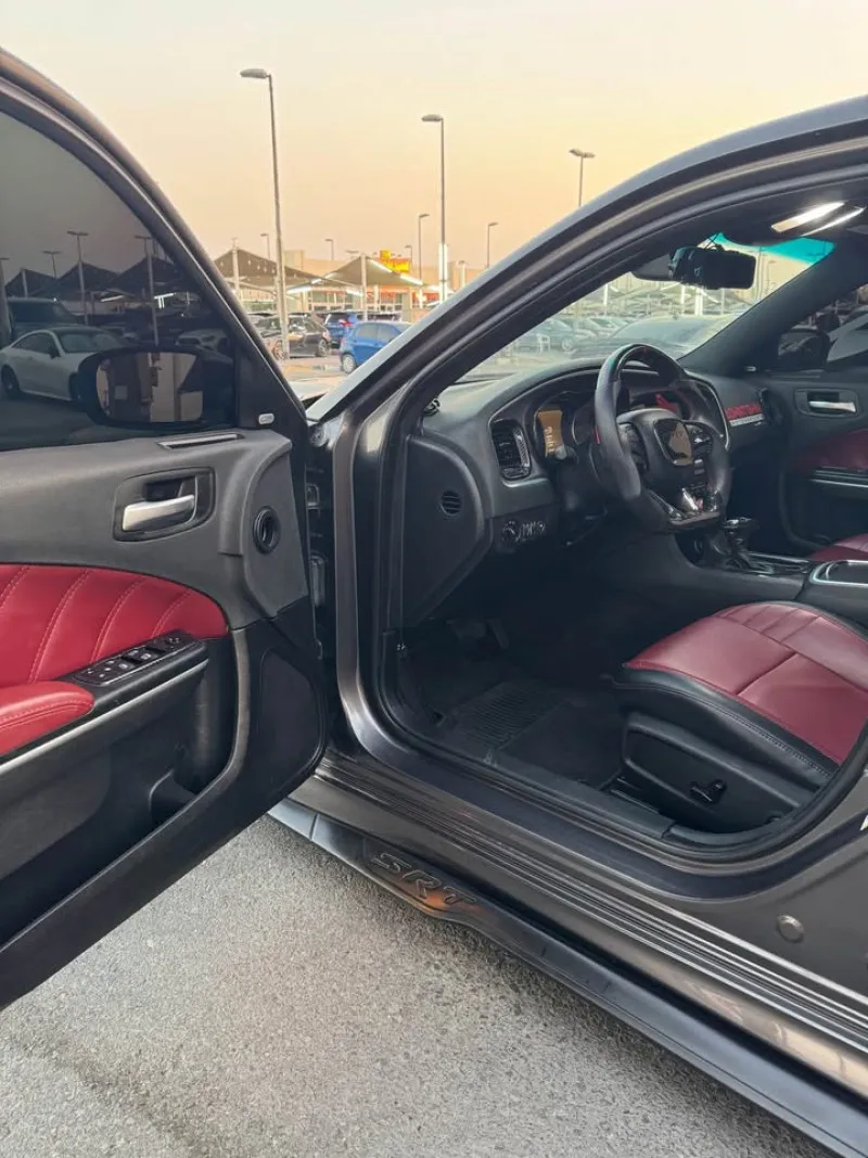 2019 دودج شارجر in Dubai