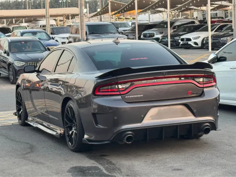 2019 دودج شارجر in Dubai
