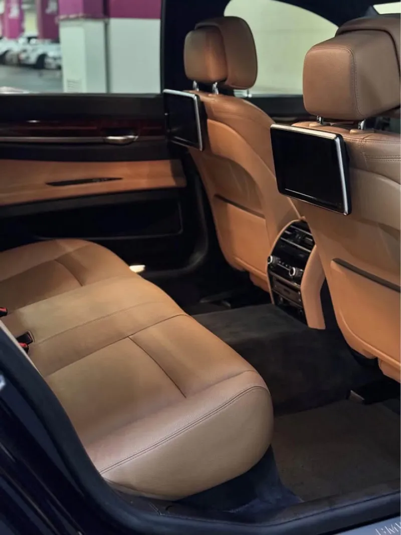 2015 BMW 7-Series in Dubai