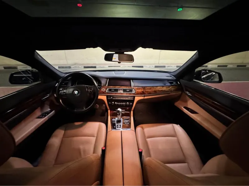 2015 BMW 7-Series in Dubai