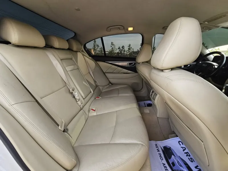 2016 إنفينيتي كيو٥٠ in Dubai