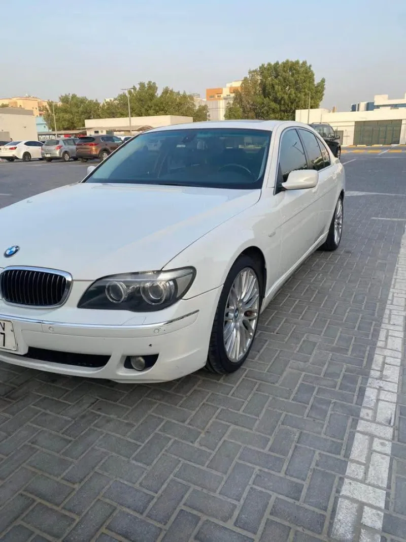 2009 BMW 7-Series in Dubai