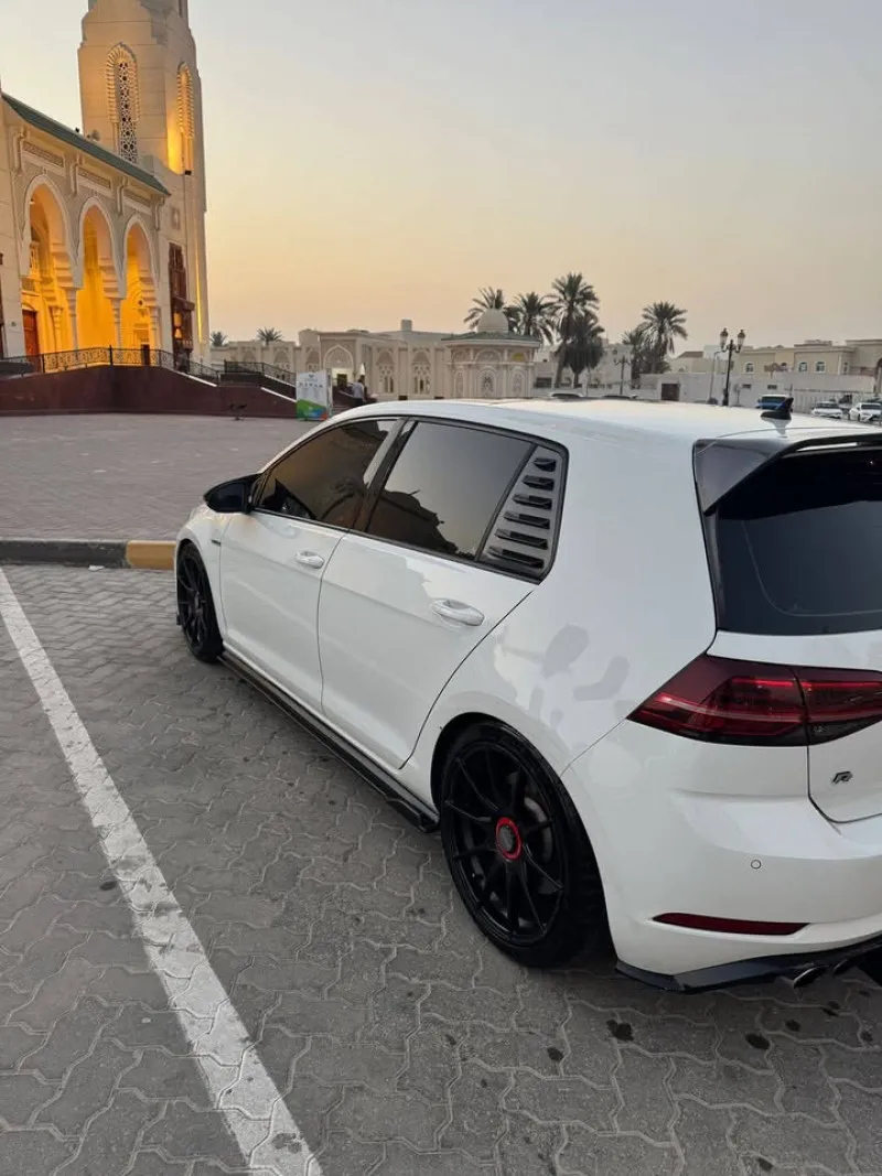 2018 Volkswagen Golf in Dubai