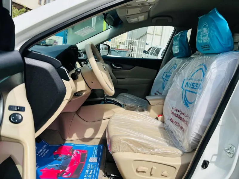2014 Nissan Rogue in Dubai