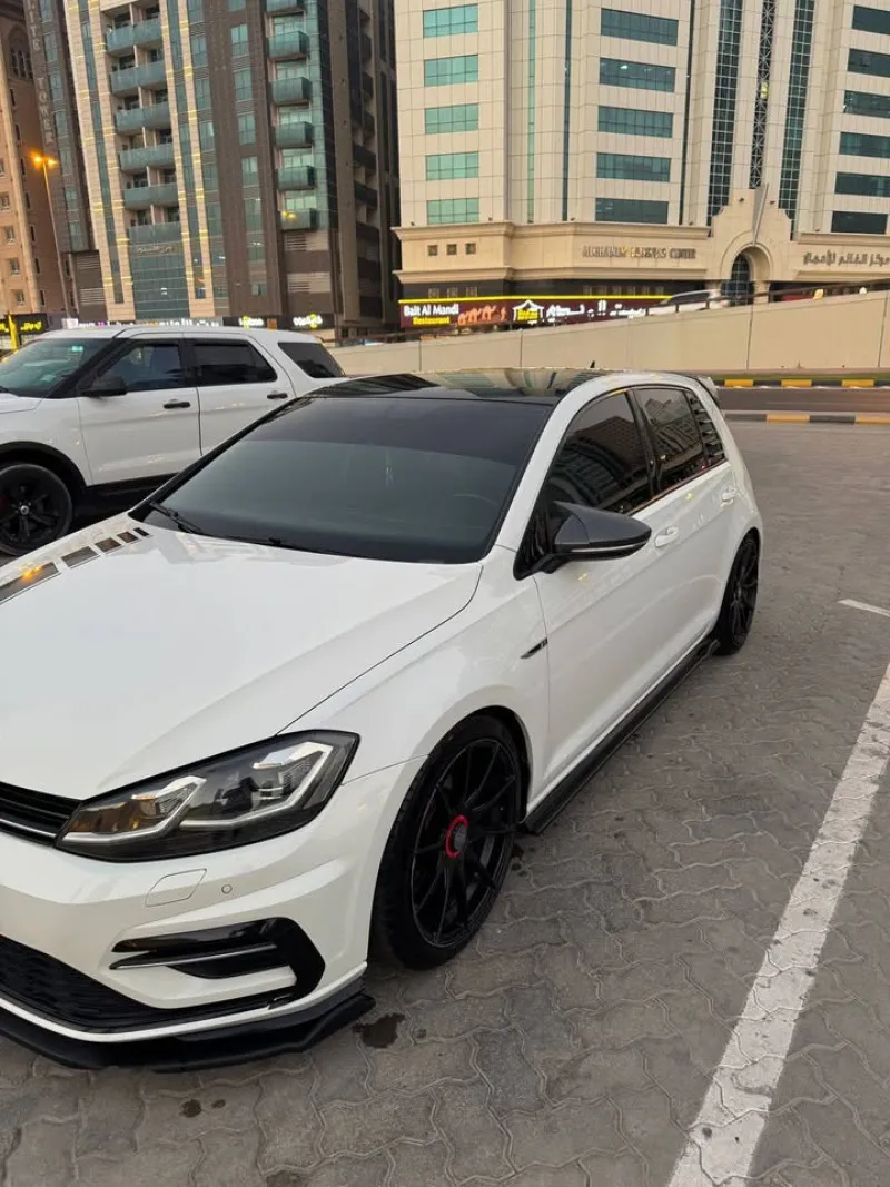 2018 Volkswagen Golf in Dubai