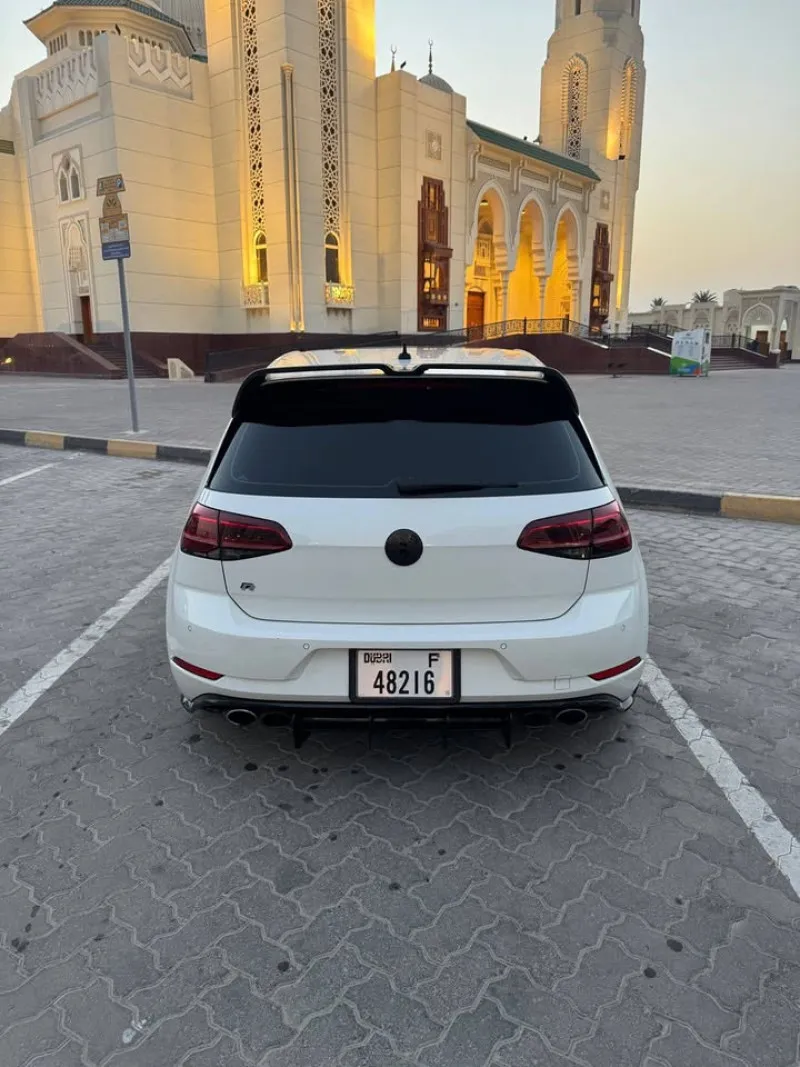 2018 Volkswagen Golf in Dubai
