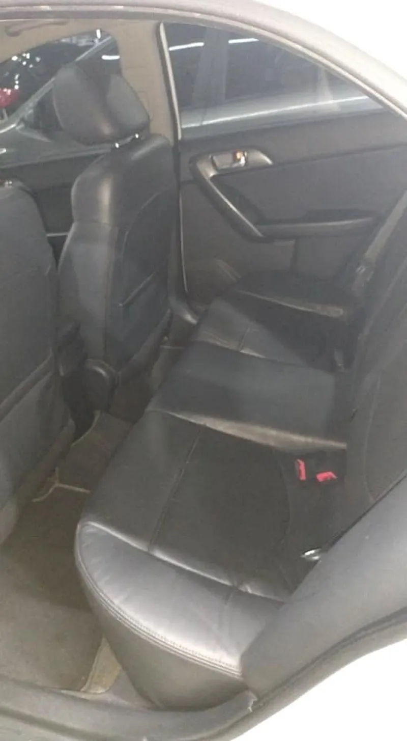 2013 Kia Forte in Dubai