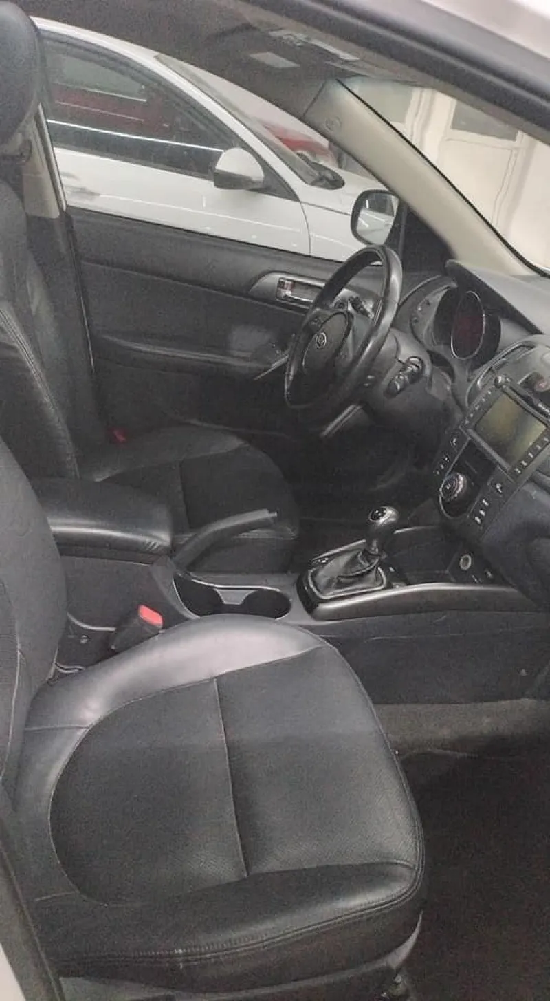 2013 Kia Forte in Dubai