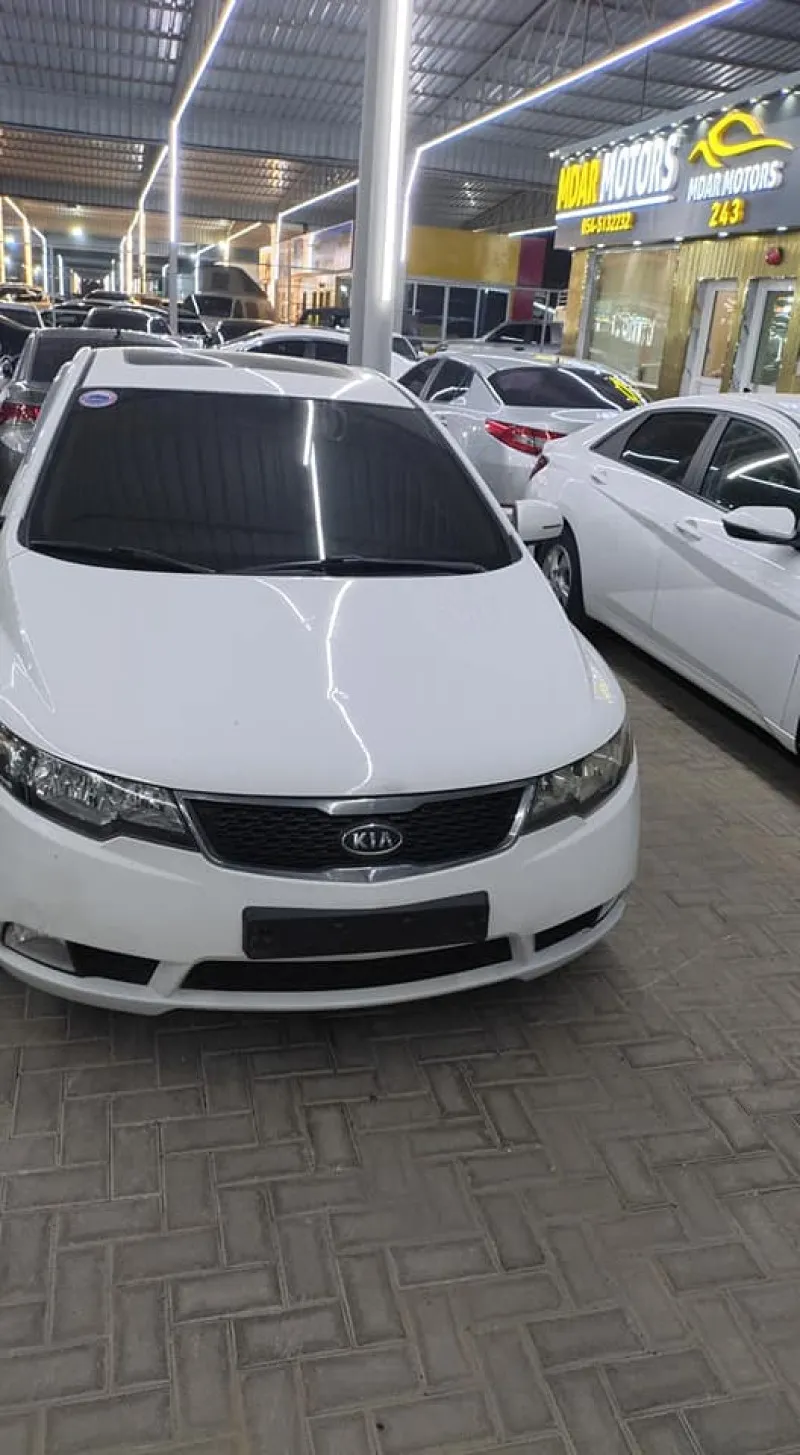 2013 Kia Forte in Dubai