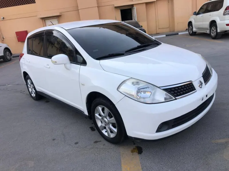 2011 نيسان تيدا in Dubai