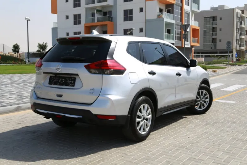 2021 نيسان اكس تريل in Dubai