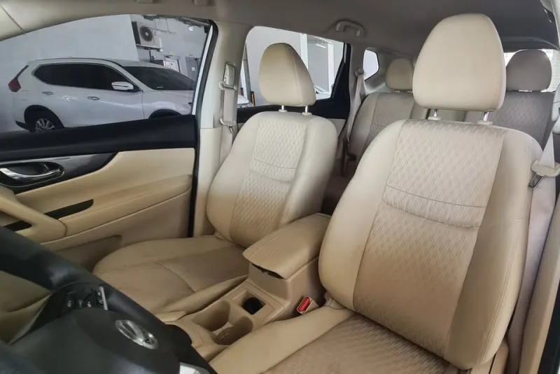 2021 نيسان اكس تريل in Dubai