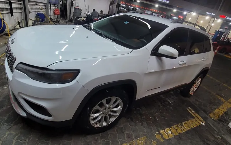 2020 Jeep Cherokee in Dubai