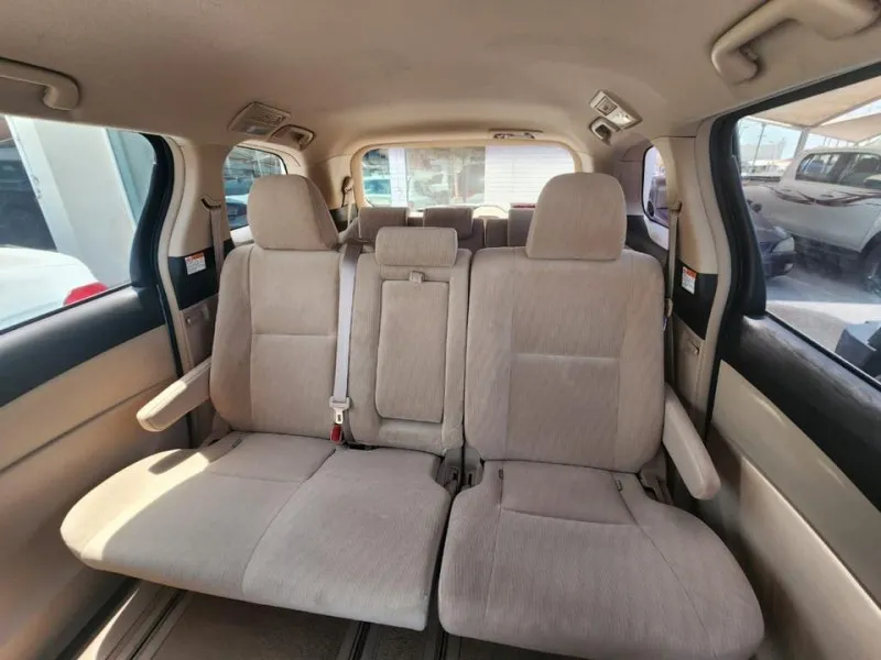 2019 Toyota Prado in Dubai