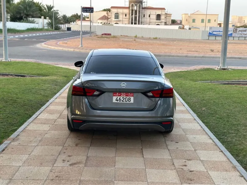 2021 Nissan Altima in Dubai
