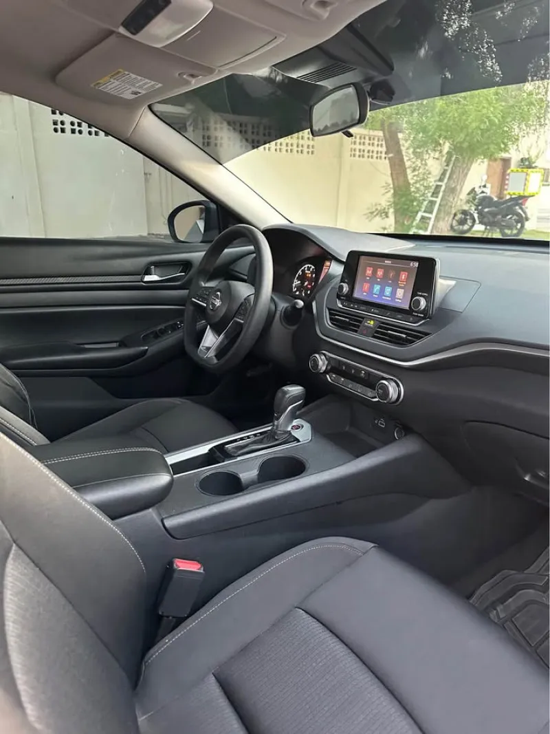 2021 Nissan Altima in Dubai
