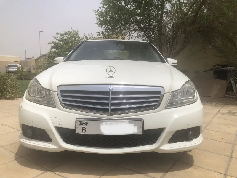 2012 مرسيدس-بنز آلفئة - C in Dubai