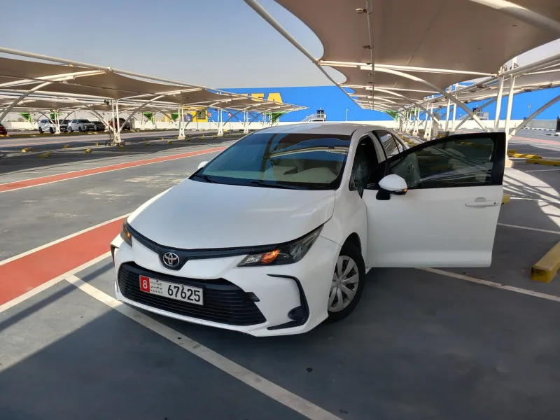 2020 تويوتا كورولا in Dubai