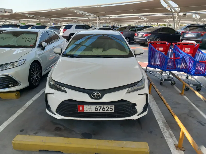 2020 تويوتا كورولا in Dubai