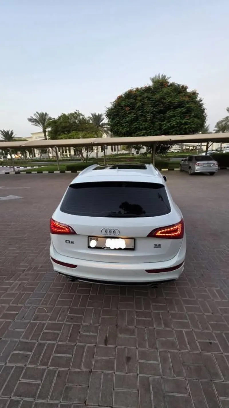 2010 اودي  كيو٥ in Dubai