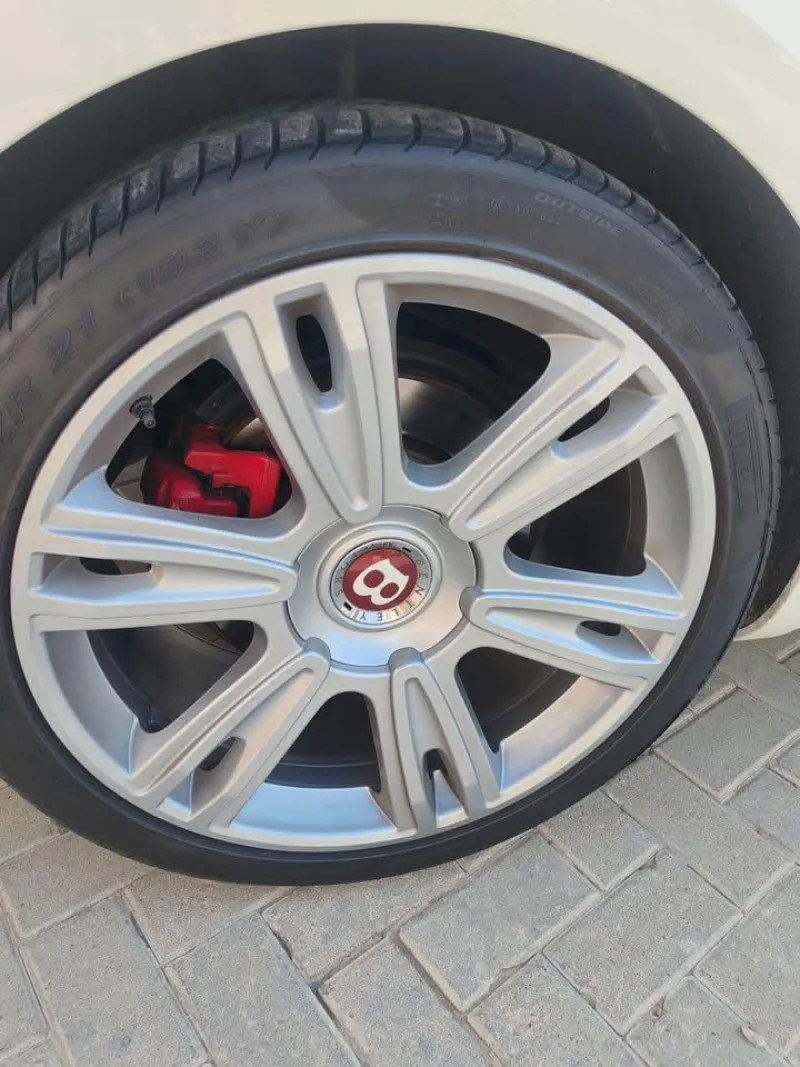 2013 بنتلي كونتيننتال in Dubai