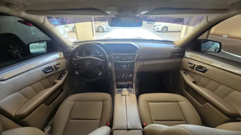 2010 مرسيدس-بنز الفئة - E in Dubai