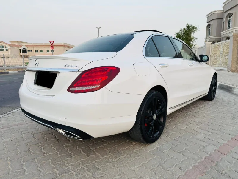 2016 مرسيدس-بنز آلفئة - C in Dubai