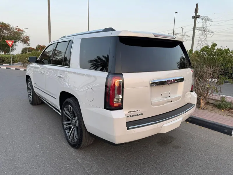 2019 جي أم سي يوكون in Dubai