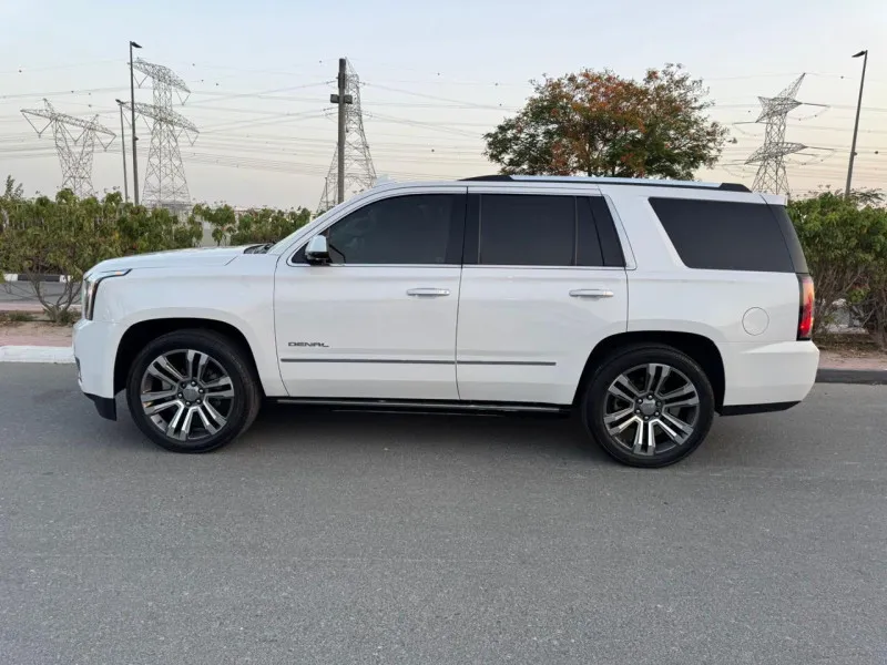 2019 جي أم سي يوكون in Dubai