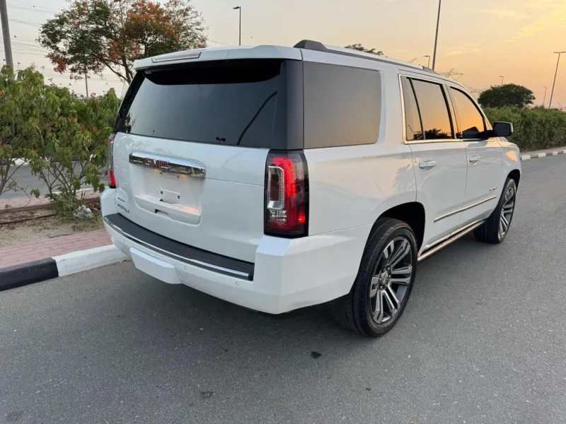 2019 جي أم سي يوكون in Dubai