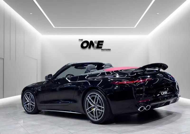 2023 Mercedes-Benz SL in Dubai