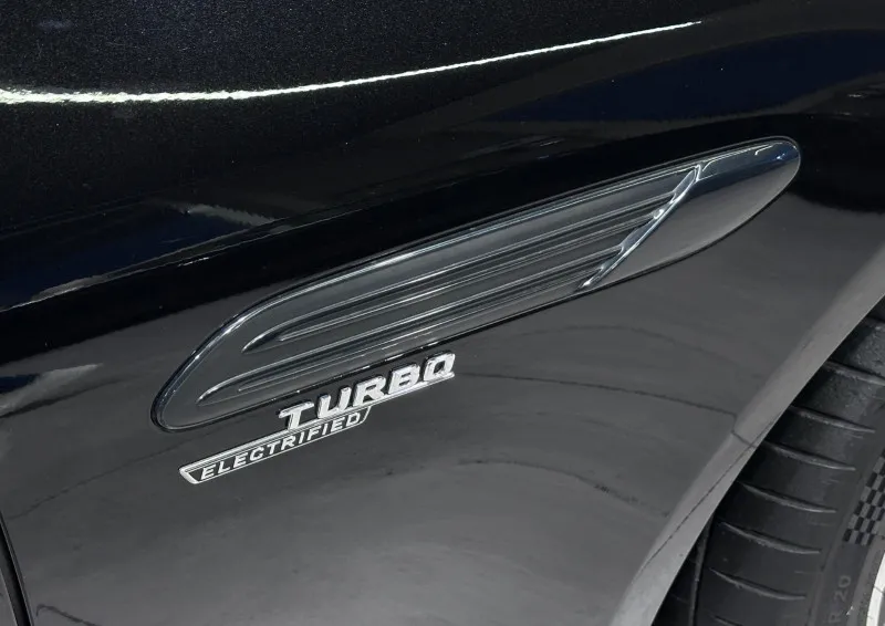 2023 Mercedes-Benz SL in Dubai
