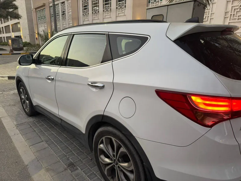2015 Hyundai Santa Fe in Dubai