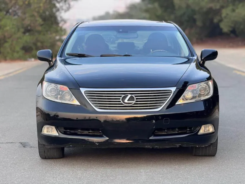 2009 Lexus LS 460 in Dubai
