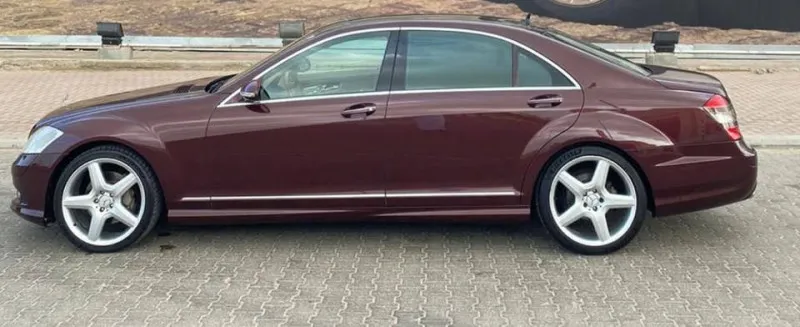 2009 Mercedes-Benz S-Class in Dubai