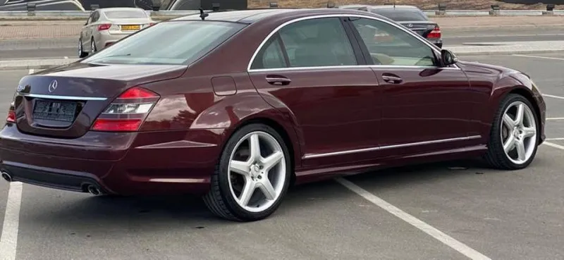 2009 Mercedes-Benz S-Class in Dubai