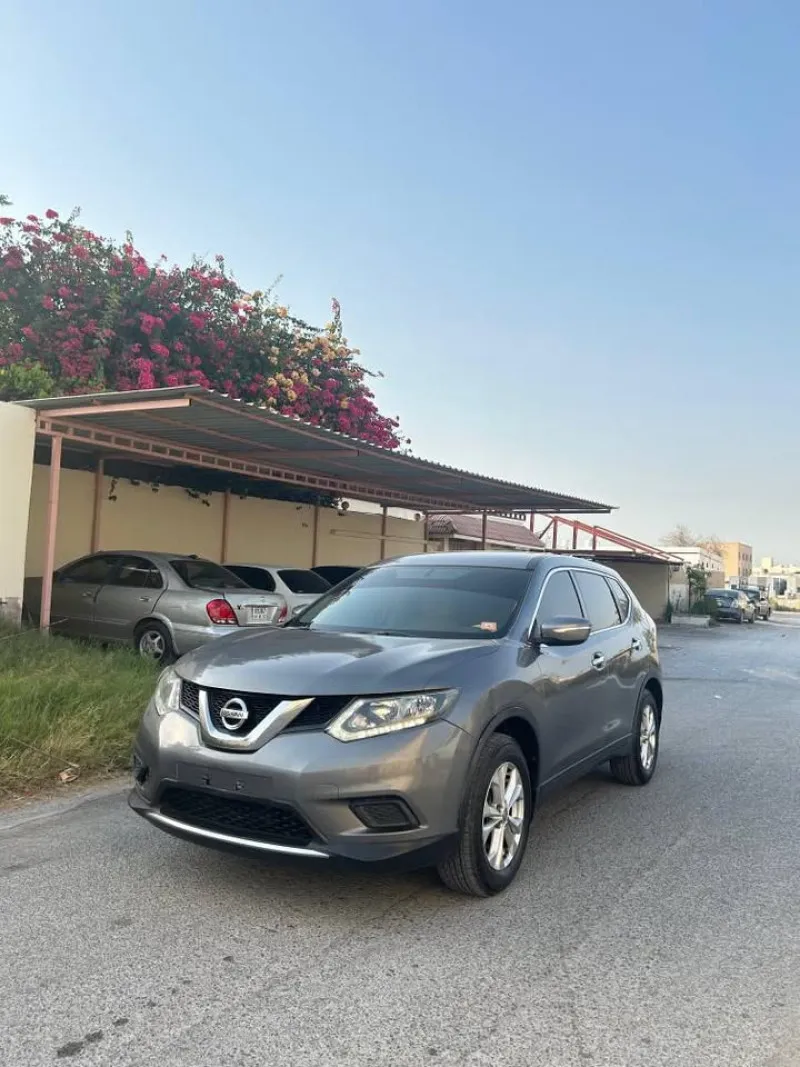 2015 Nissan XTrail in Dubai