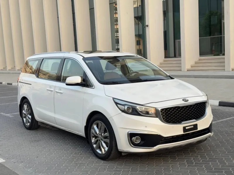 2018 Kia Carnival in Dubai