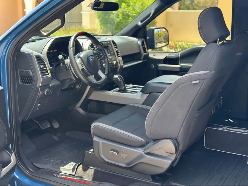 2020 Ford Raptor in Dubai