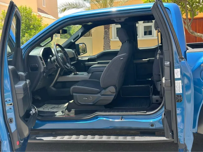 2020 Ford Raptor in Dubai