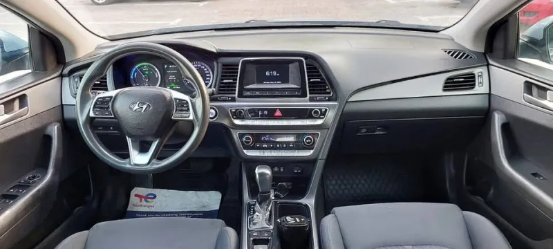 2019 Hyundai Sonata in Dubai