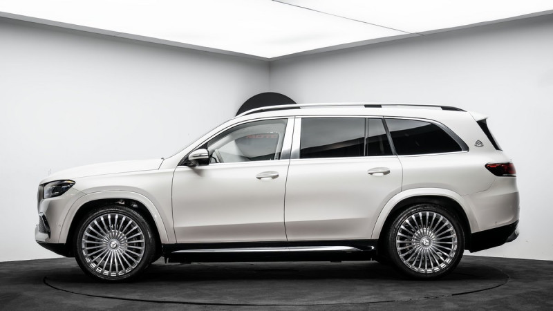 2021 Mercedes-Benz GLS Maybach in dubai