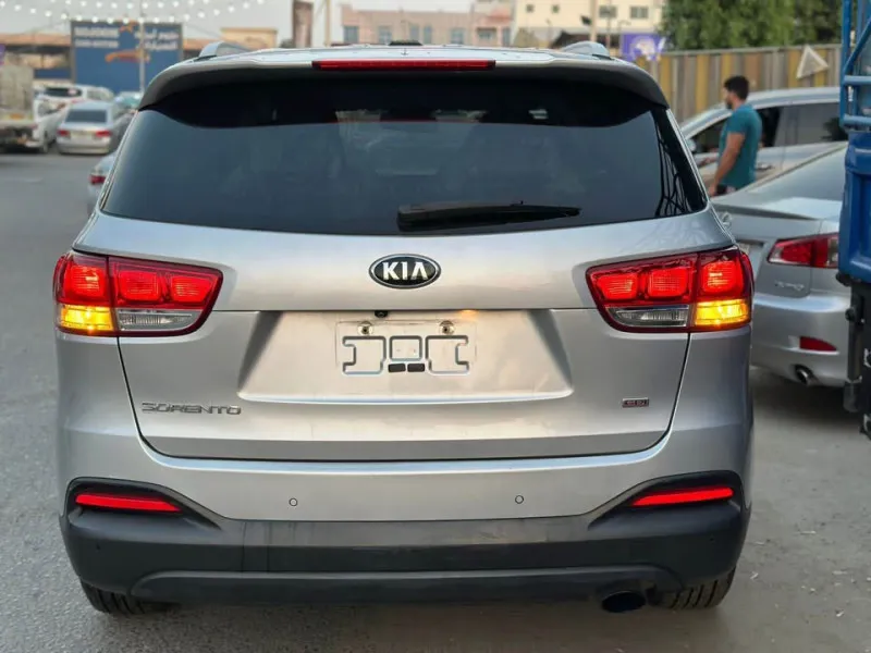 2017 Kia Sorento in Dubai