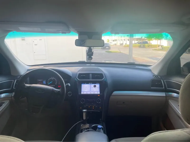 2017 فورد اكسبلورر in Dubai