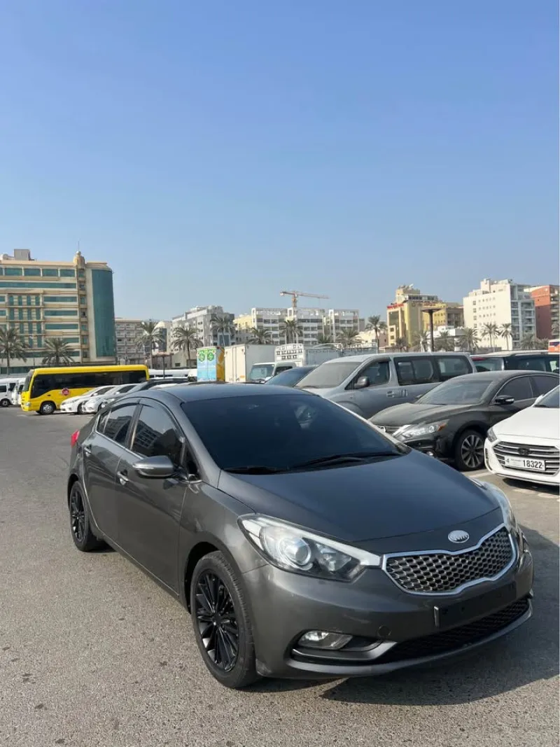 2013 Kia K3 in Dubai