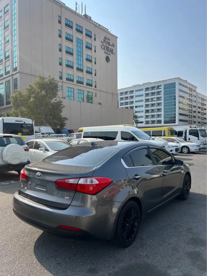 2013 Kia K3 in Dubai